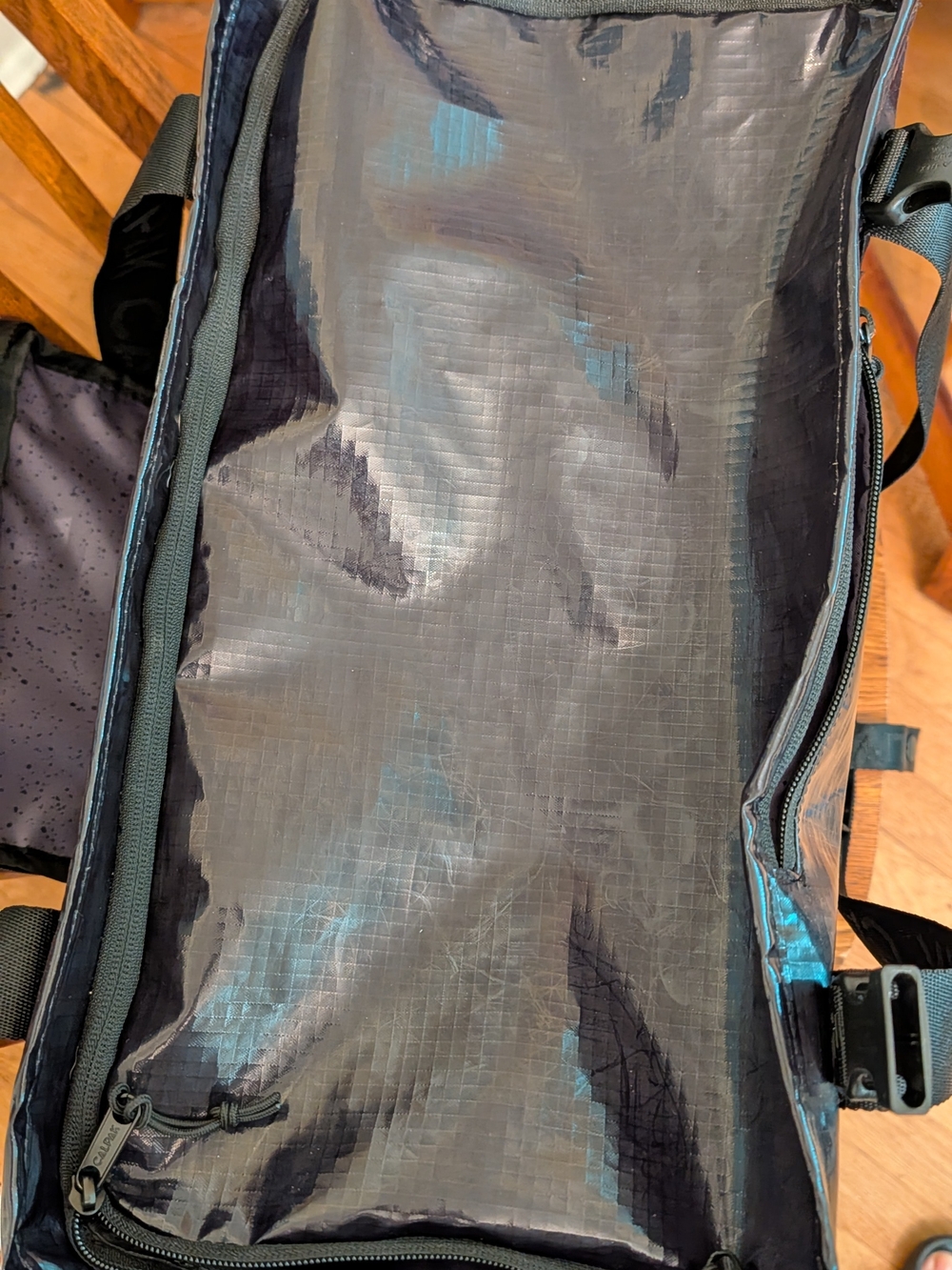 CALPAK Black Tote Bag - Picture 4 of 7